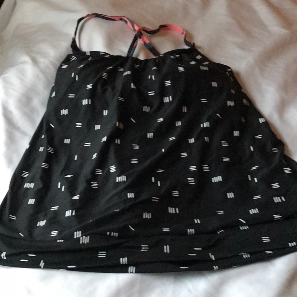 Carve blouson tankini top EUC